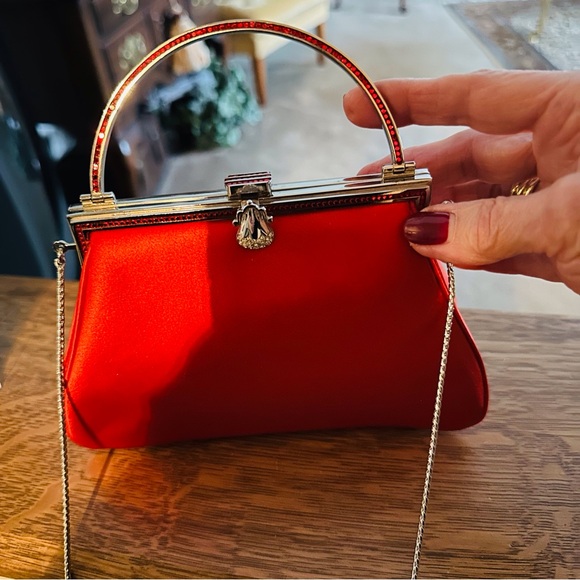 Vibrant Red Clutch with Silver Clasp - Picture 5 of 9